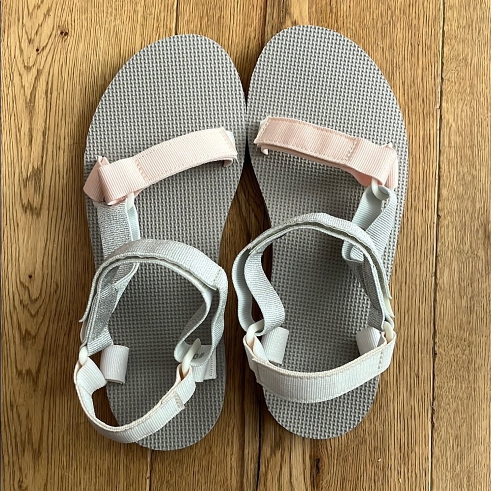 Women’s Teva Sandals in Pink and Gray